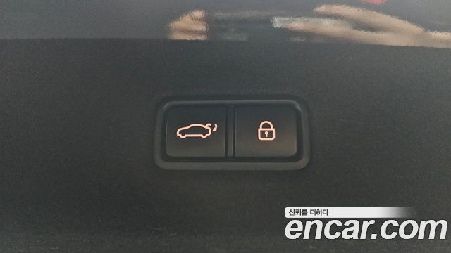 Kia K9 3.8 GDI AWD PlatinumⅡ 2020 — фото 18