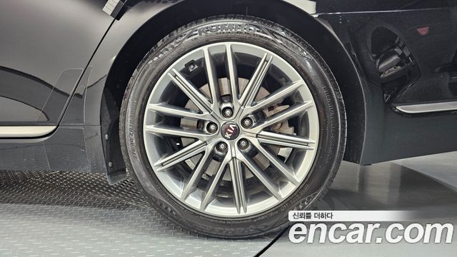 Kia K9 3.8 GDI AWD PlatinumⅡ 2020 — фото 21