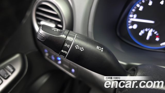 Hyundai Kona 1.6 Turbo 2WD Modern pop 2019 — фото 30