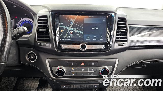 KG Mobility (SsangYong) Rexton Sports Khan Diesel 2.2 4WD Prestige (5-Link) 2020 — фото 14