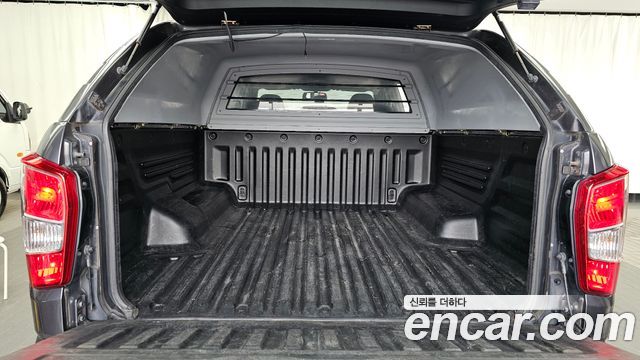 KG Mobility (SsangYong) Rexton Sports Khan Diesel 2.2 4WD Prestige (5-Link) 2020 — фото 20