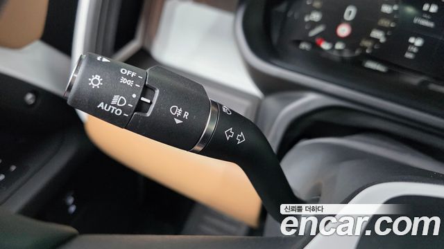 Land Rover Defender (L663) 110 P300 X-Dynamic SE 2025 — фото 33