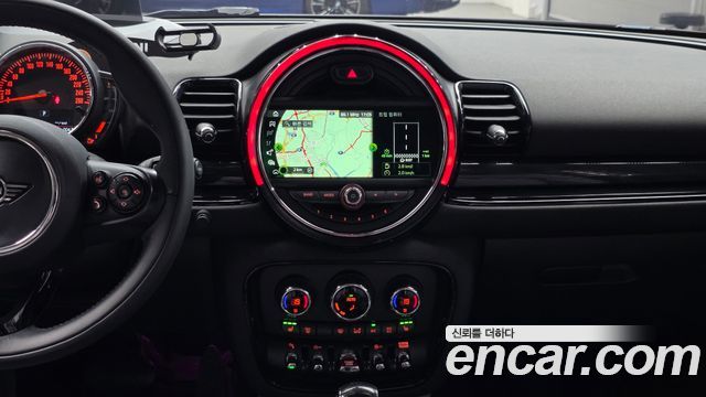 MINI Cooper D Clubman High 2nd 2019 — фото 16
