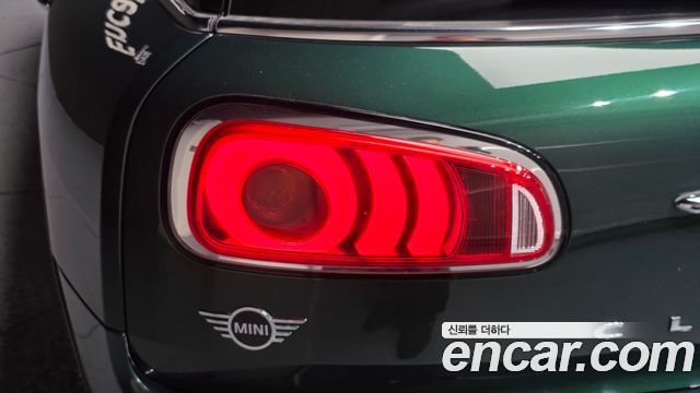MINI Cooper D Clubman High 2nd 2019 — фото 29