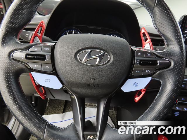 Hyundai Veloster (JS) 2.0 N 2021 — фото 8
