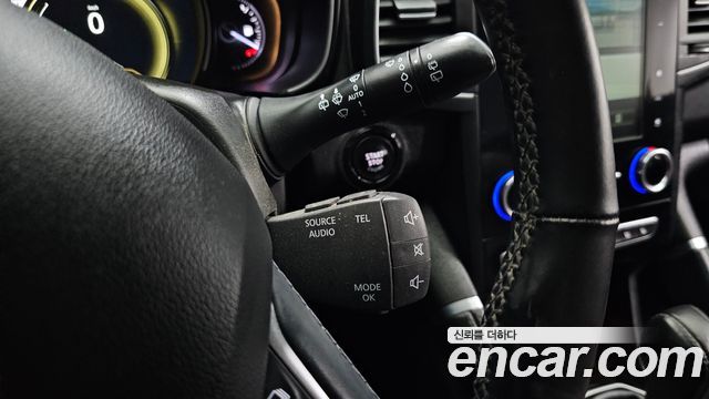Renault Korea QM6 Diesel 4WD RE Signature 2017 — фото 20