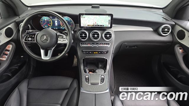 Mercedes-Benz GLC-Class (X253) GLC220 d 4MATIC Coupe 2023 — фото 7