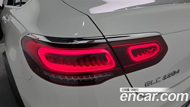 Mercedes-Benz GLC-Class (X253) GLC220 d 4MATIC Coupe 2023 — фото 23