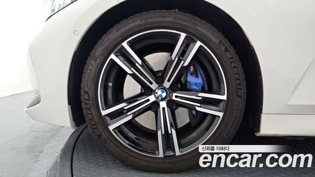 BMW 3 Series (G20) 320i M Sport 2025 — фото 5