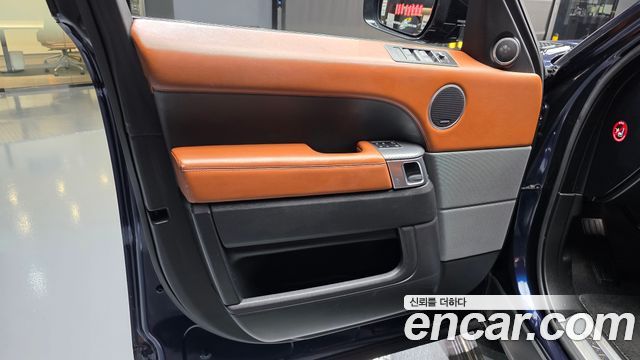 Land Rover Range Rover Sport (II) 3.0 SDV6 AB Dynamic 2017 — фото 24