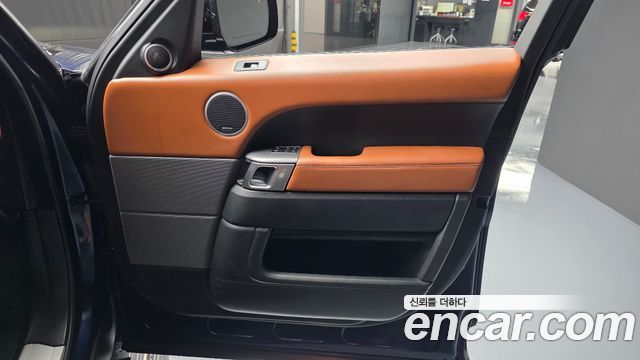 Land Rover Range Rover Sport (II) 3.0 SDV6 AB Dynamic 2017 — фото 25