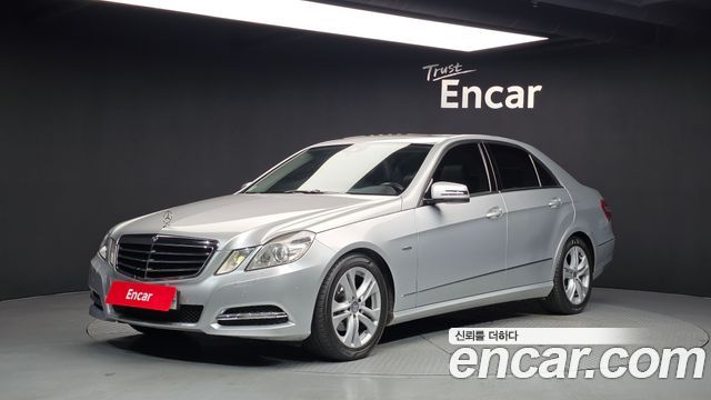 Mercedes-Benz E-Class (W212) E220 CDI Avantgarde