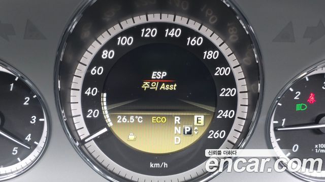 Mercedes-Benz E-Class (W212) E220 CDI Avantgarde 2012 — фото 16