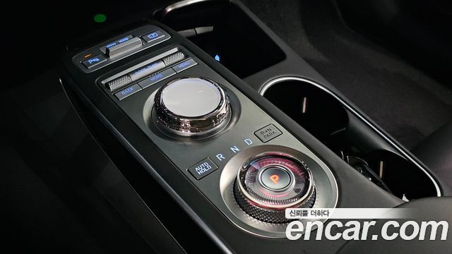 Genesis GV70 2.5T Gasoline 2WD 2021 — фото 9