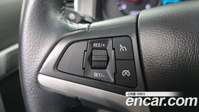 Chevrolet Captiva 2WD LS Deluxe pack 2018 — фото 17