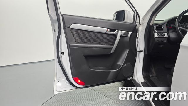 Chevrolet Captiva 2WD LS Deluxe pack 2018 — фото 24