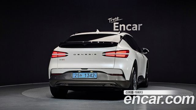 Genesis GV60 Standard 2023 — фото 4