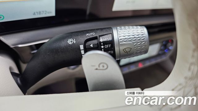 Genesis GV60 Standard 2023 — фото 23