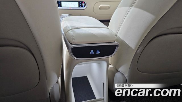 Genesis GV60 Standard 2023 — фото 36