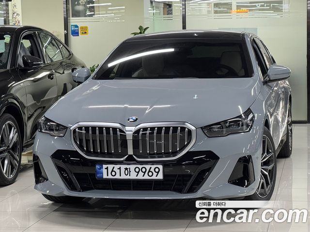 BMW 5 Series (G60) 523d M Sport 2026 — фото 1