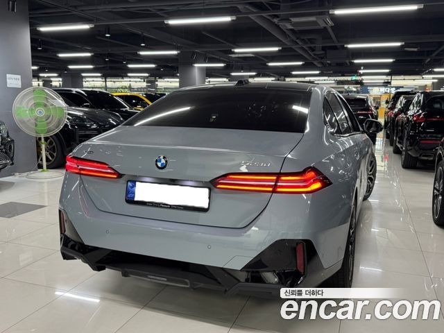 BMW 5 Series (G60) 523d M Sport 2026 — фото 3