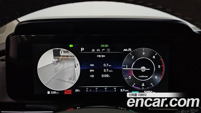 Kia Carnival (IV) Diesel 9-Seater Hi-Limousine Signature 2022 — фото 8