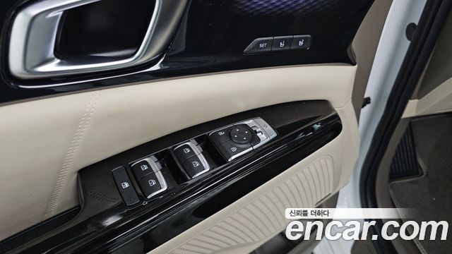 Kia Carnival (IV) Diesel 9-Seater Hi-Limousine Signature 2022 — фото 17