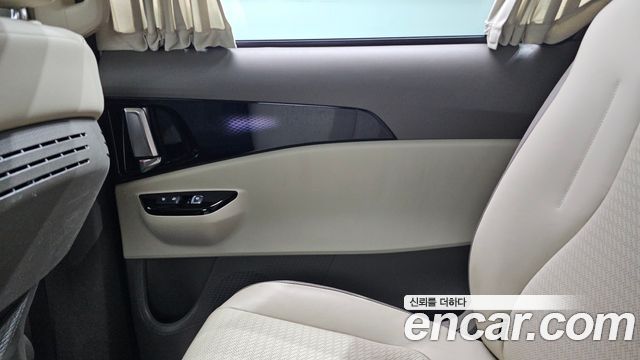 Kia Carnival (IV) Diesel 9-Seater Hi-Limousine Signature 2022 — фото 25