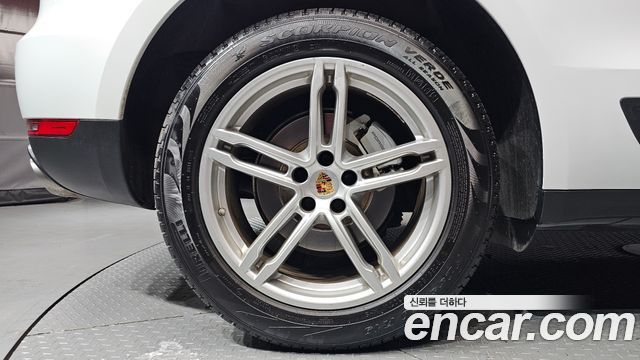 Porsche Macan 3.0 S Diesel 95B 2017 — фото 5