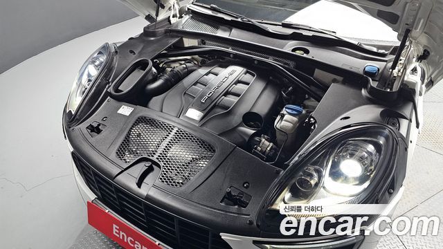 Porsche Macan 3.0 S Diesel 95B 2017 — фото 6