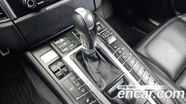 Porsche Macan 3.0 S Diesel 95B 2017 — фото 9