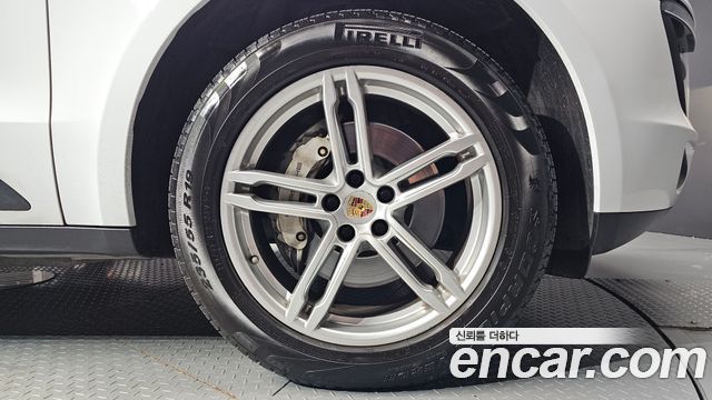 Porsche Macan 3.0 S Diesel 95B 2017 — фото 21