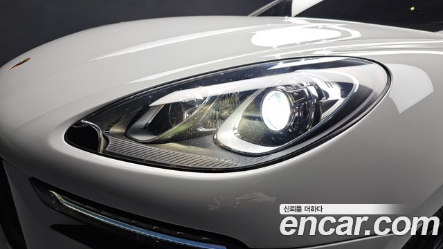 Porsche Macan 3.0 S Diesel 95B 2017 — фото 22