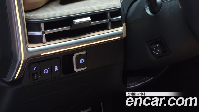 Hyundai Santa Fe (MX5) HEV 1.6 2WD Calligraphy 2026 — фото 19