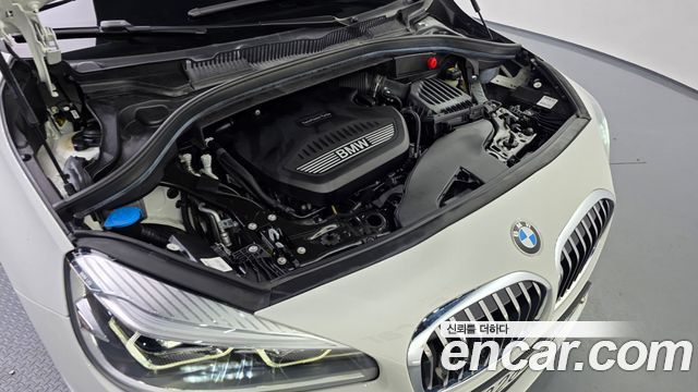 BMW 2 Series Active Tourer (F45) Sport 2020 — фото 6