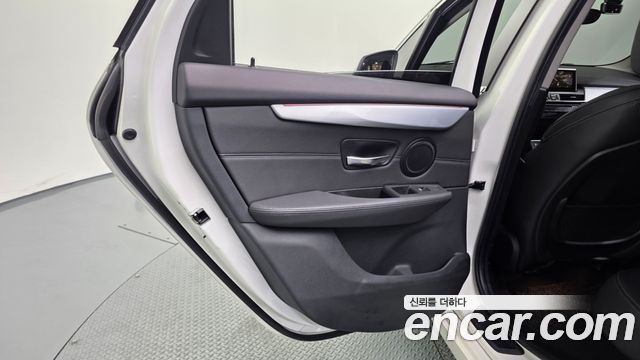 BMW 2 Series Active Tourer (F45) Sport 2020 — фото 25