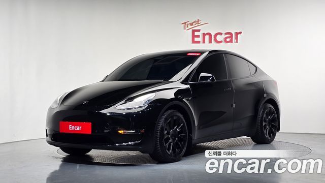 Tesla Model Y Long Range AWD 2022 — фото 11