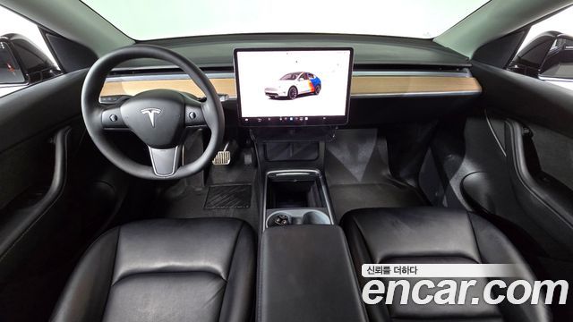 Tesla Model Y Long Range AWD 2022 — фото 7