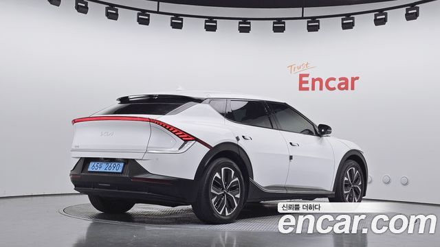 Kia EV6 Long Range Air 2022 — фото 2