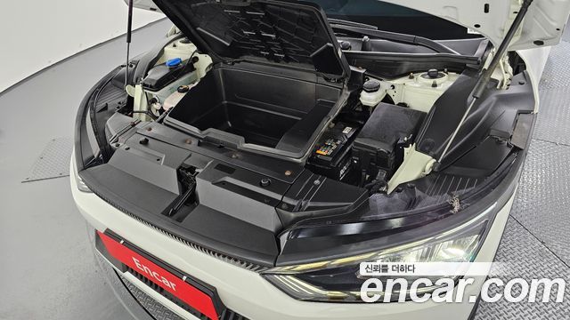 Kia EV6 Long Range Air 2022 — фото 6