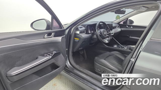Kia K5 (III) 2.0 Prestige 2020 — фото 10