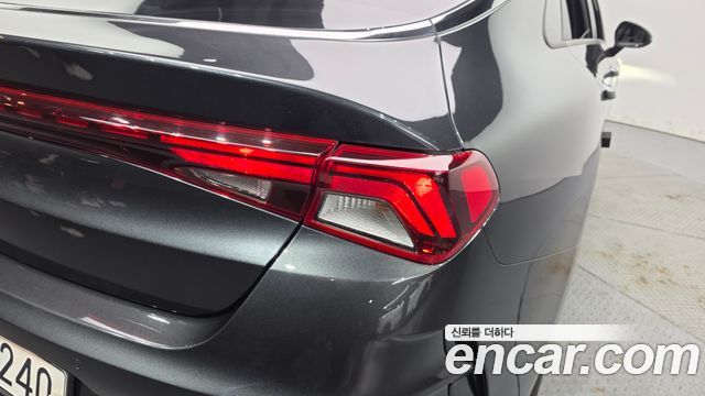 Kia K5 (III) 2.0 Prestige 2020 — фото 23