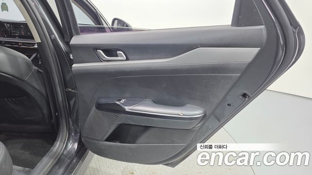 Kia K5 (III) 2.0 Prestige 2020 — фото 25