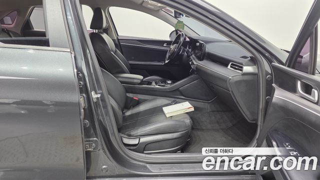 Kia K5 (III) 2.0 Prestige 2020 — фото 26
