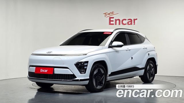 Hyundai Kona Electric (SX2) Long Range Premium 2023 — фото 11