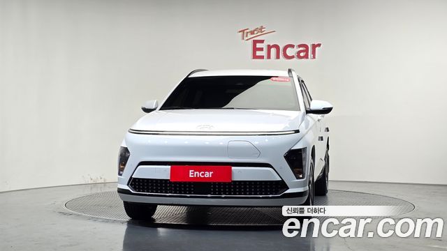 Hyundai Kona Electric (SX2) Long Range Premium 2023 — фото 3