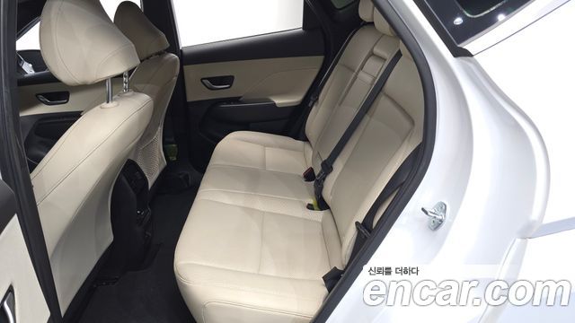 Hyundai Kona Electric (SX2) Long Range Premium 2023 — фото 15