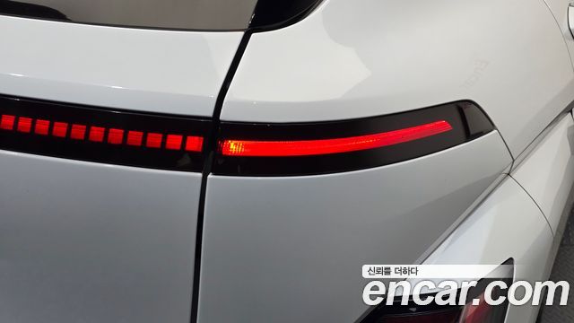 Hyundai Kona Electric (SX2) Long Range Premium 2023 — фото 29