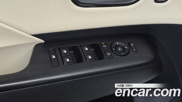Hyundai Kona Electric (SX2) Long Range Premium 2023 — фото 34