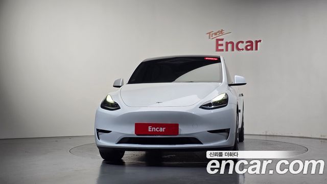 Tesla Model Y Long Range AWD 2024 — фото 3